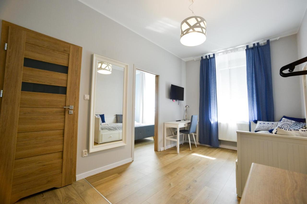 Apartamenty Dobranocka 克罗托申 外观 照片