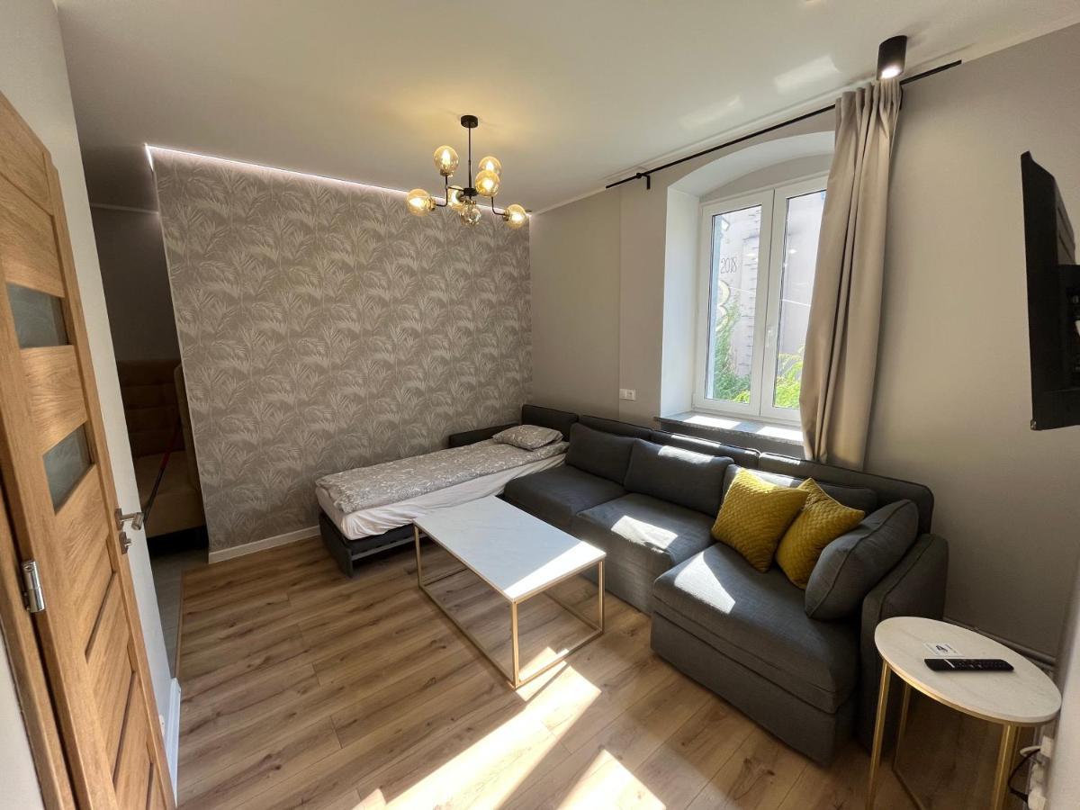 Apartamenty Dobranocka 克罗托申 外观 照片