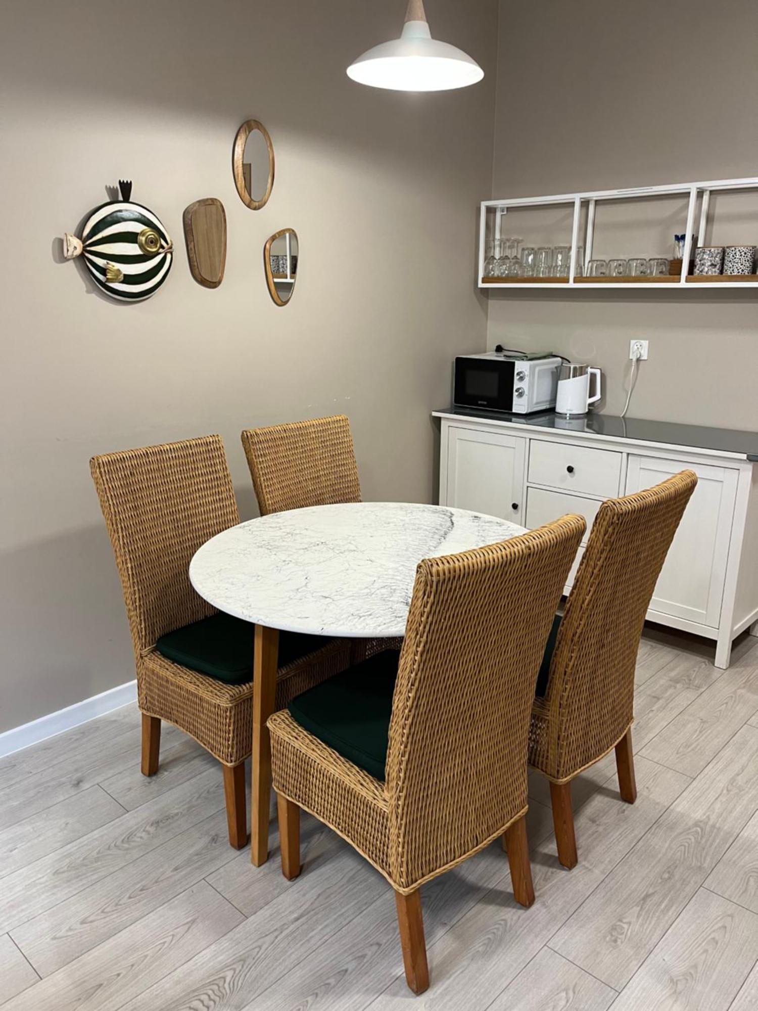 Apartamenty Dobranocka 克罗托申 外观 照片
