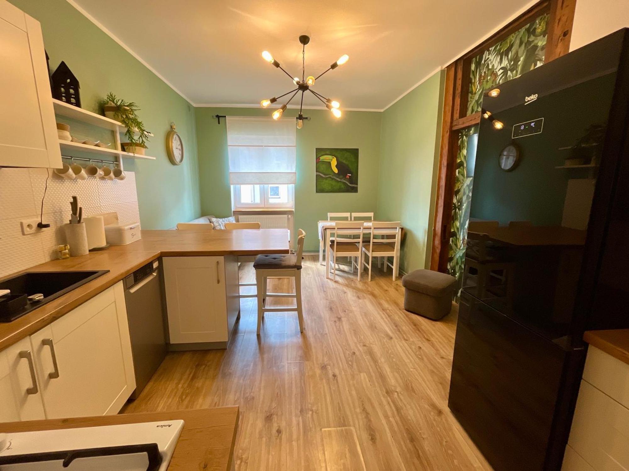 Apartamenty Dobranocka 克罗托申 外观 照片